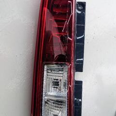 【値下げしました☆彡】スペーシアG(MK94S)　左テールレンズ中古