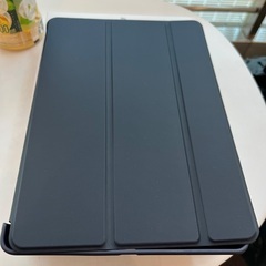 3/22 18時に横浜駅か京急川崎駅で　美品　SIMフリー　iPad（2018）の画像