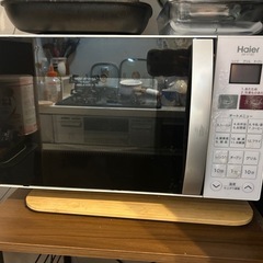 26日夜か27日朝引取り希望 電子レンジ ラックの画像