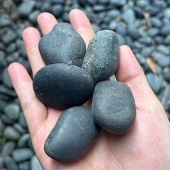 玉石　玉砂利　庭石　砂利　庭園　エクステリア　観賞魚飼育等に