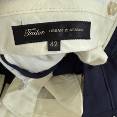 アーバンリサーチ　スーツ　ネイビーの画像