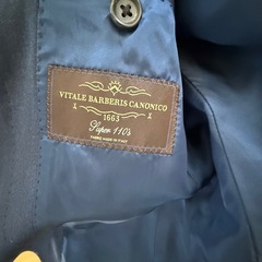 アーバンリサーチ　スーツ　ネイビーの画像