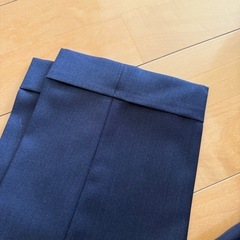 アーバンリサーチ　スーツ　ネイビーの画像