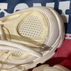 厚底 スニーカー 24.0の画像