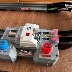 トミカ スピードウェイ GO!GO! アクセルサーキットの画像