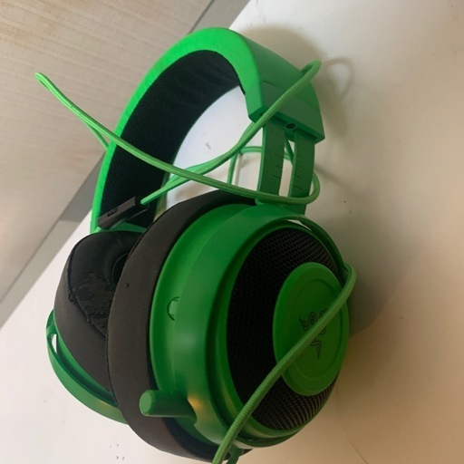 RAZER ゲーミングヘッドフォン