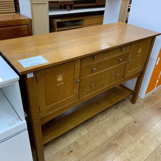 Stickley Furniture リビングキャビネット