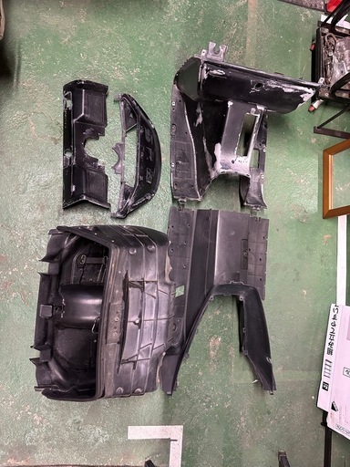 【売り切れました
】フュージョン純正カウル大量セット！　早い者勝ち！