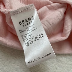 美品　Lサイズ　BEAMS HEART ピンク Vネック Tシャツ ビームスの画像