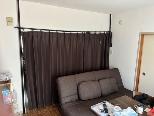 3月末まで　部屋仕切り用カーテンセット
