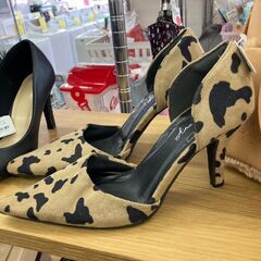 ★ジモティー割あり★ヒョウ柄ﾊﾟﾝﾌﾟｽ/クリ-ニング済み/HG-5153の画像