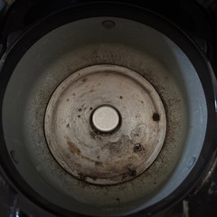 【停止中】ZOJIRUSHI炊飯器(説明書・しゃもじ付き)の画像