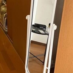 [引き取り限定 - 聖隷横浜病院の近辺] スタンドミラー