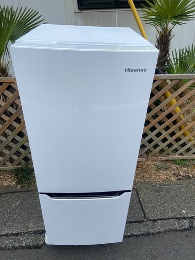冷蔵庫 2019年製 設置無料！Hisense 150L 配送可】19年式 単身