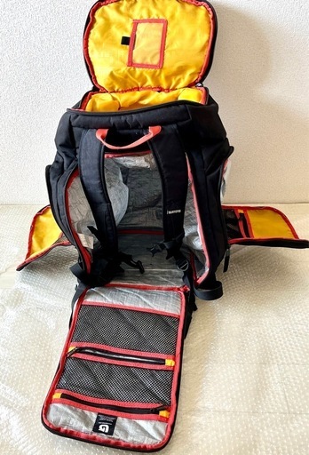 海外　輸入品　希少カラー　ユニセックス　BURTON バートン バックパック Booter Pack ブーター パック　ラスタカラー　