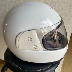 フルフェイスの画像