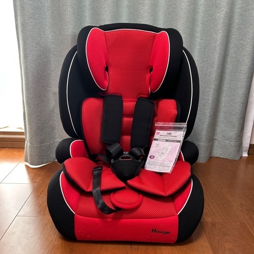 チャイルドシート　ハイバックブースター ルージュ