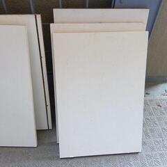 カラーボックス　バラの画像