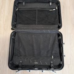 スーツケース 70-80Lくらい 7-10泊相当の画像
