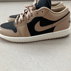 受渡し決定　NIKE AIR JORDAN 1 LOW DESERT 26cm 新品未使用品の画像