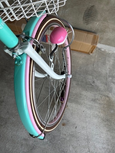 超美品 自転車 22インチ 女の子 ミントグリーン