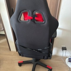 ゲーミングチェアの画像