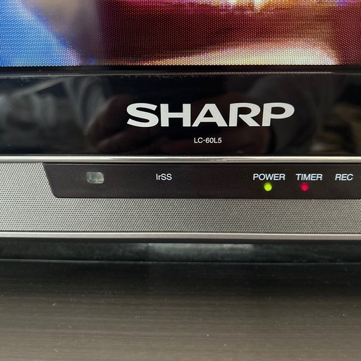 シャープ　AQUOS 60インチ