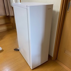 アイリスオーヤマ　スキマックス　冷凍庫　８０Ｌ　2024年製
