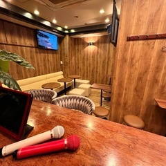 【 急募！！】BARアルバイト募集(しっかり稼げます)の画像