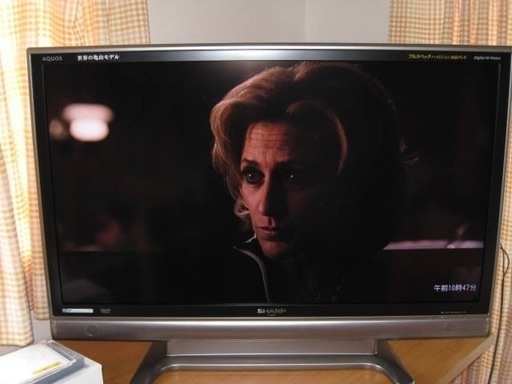 AQUOS 42インチテレビ\n
