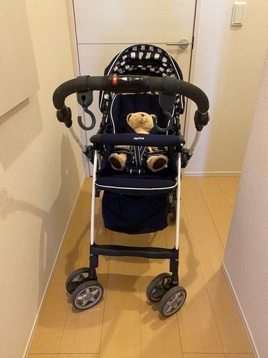 アップリカ　ラクーナビッテ　ベビーカー