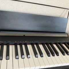 電子ピアノ