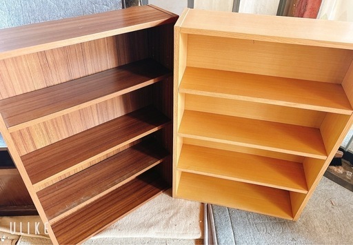 収納家具　本棚