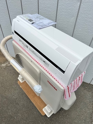 美品■東芝 エアコン 10畳用 2023年製■TOSHIBA RAS-2813TM 2.8kw 単相100V 冷媒R32■2024年1月購入