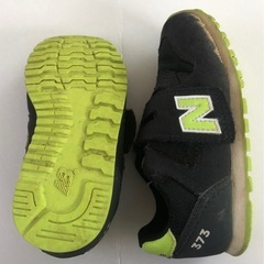 （使用品）黒色15cm ニューバランスの画像