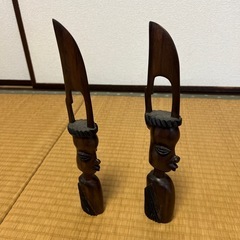 どこかの国の民芸品？　木製