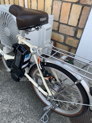 j1美品✨ ヤマハ電動自転車、バッテリーほぼ新品 12.3AH