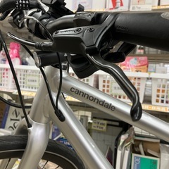 🚴超美品🚴CANNONDALE キャノンデール🚴QUICK3 クイック🚴Disc Complete Bike🚴クロスバイク🚴1259の画像