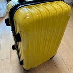 キャリーケース