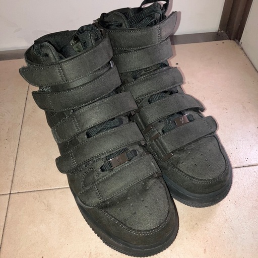 スニーカー NIKE BILLIE EILISH AIR FORCE 1 HIGH '07