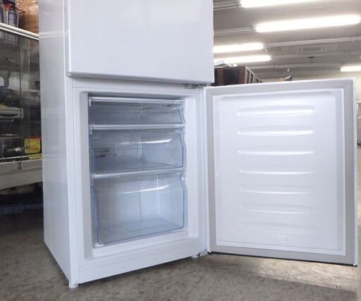高年式！ 2ドア冷蔵庫 175L 2024年製 Hisense HR-D1701W 100Lクラス ハイセンス☆ 札幌市 北区 屯田 