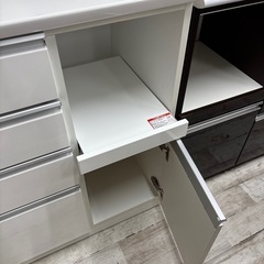 食器棚 ホワイトの画像