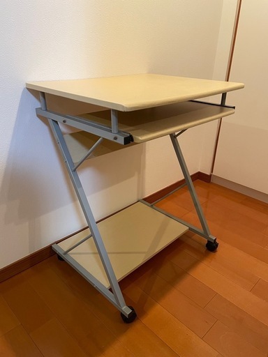 パソコンデスク