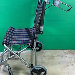 中古　車いす　折り畳み　ケース付き　軽量の画像