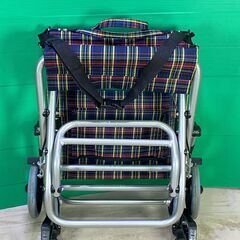 中古　車いす　折り畳み　ケース付き　軽量の画像