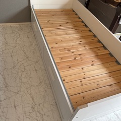 IKEA ベットフレーム
