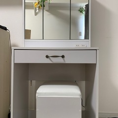 ドレッサー