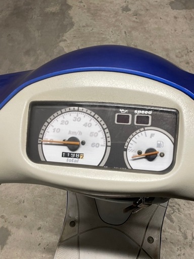 スズキ ZZ 2スト 50cc スクーター(モビスターカラー超希少❗️)