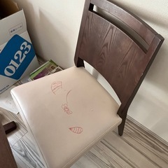 【取りに来て頂ける方限定】ダイニングテーブルセットの画像