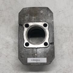 KAWASAKI 500SS KH500 シリンダー（2）　部品...